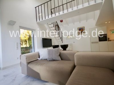 INTERLODGE freistehendes modern möbliertes Haus,  2 Etagen mit Luxusausstattung, in Neuss-Holzheim