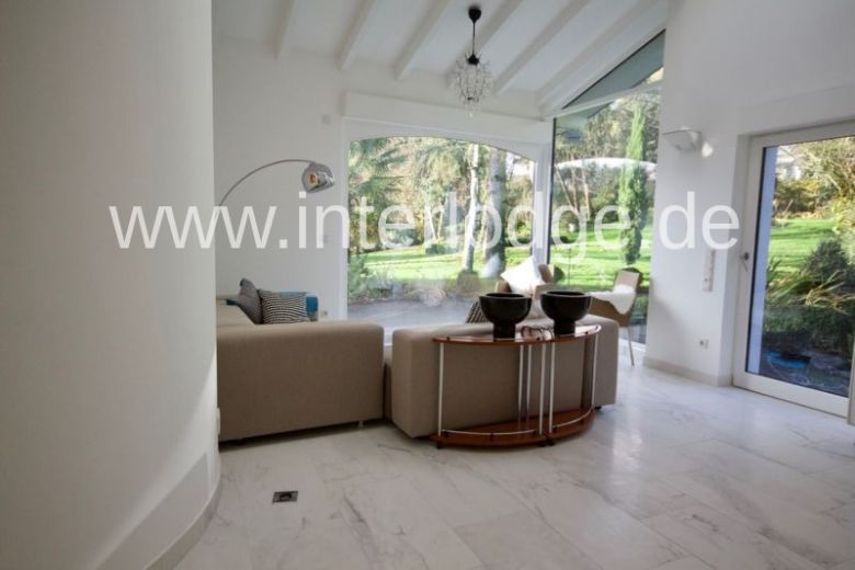 INTERLODGE freistehendes modern möbliertes Haus,  2 Etagen mit Luxusausstattung, in Neuss-Holzheim
