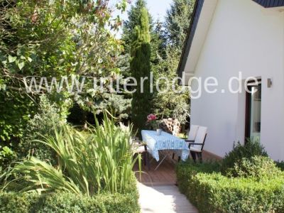 INTERLODGE freistehendes modern möbliertes Haus,  2 Etagen mit Luxusausstattung, in Neuss-Holzheim