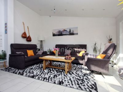 Gro&szlig;e verglaste Terrasse, Kaminofen,  Garten, hochwertig u. schick m&ouml;bl., ruhig und gr&uuml;n, gut angebunden.