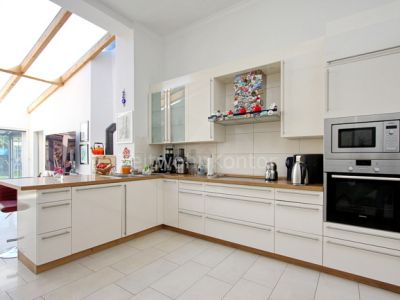 Gro&szlig;e verglaste Terrasse, Kaminofen,  Garten, hochwertig u. schick m&ouml;bl., ruhig und gr&uuml;n, gut angebunden.