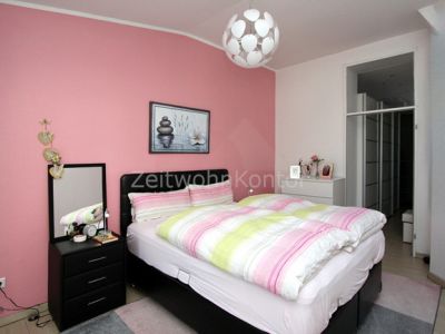 Gro&szlig;e verglaste Terrasse, Kaminofen,  Garten, hochwertig u. schick m&ouml;bl., ruhig und gr&uuml;n, gut angebunden.