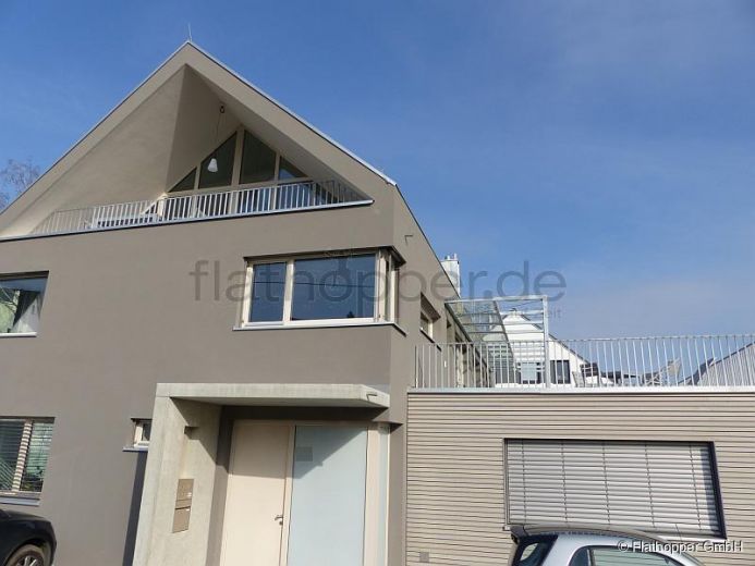 Modernes Apartment mit Dachterrasse in Stuttgart - Plieningen