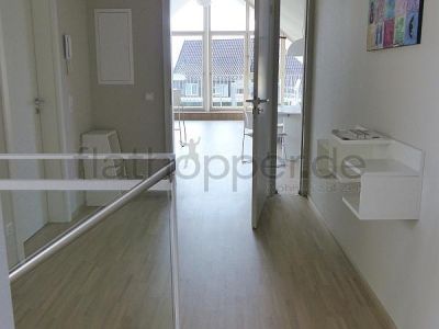 Exklusive, lichtdurchflutete 3,5-Zimmer-Dachgeschoss-Wohnung mit Dachterrasse Stuttgart-Plieningen