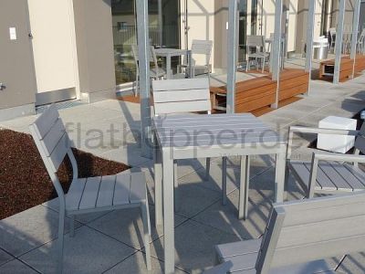 Exklusive, lichtdurchflutete 3,5-Zimmer-Dachgeschoss-Wohnung mit Dachterrasse Stuttgart-Plieningen