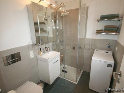 Hochwertige Einliegerwohnung mit Terrasse in Rosenheim