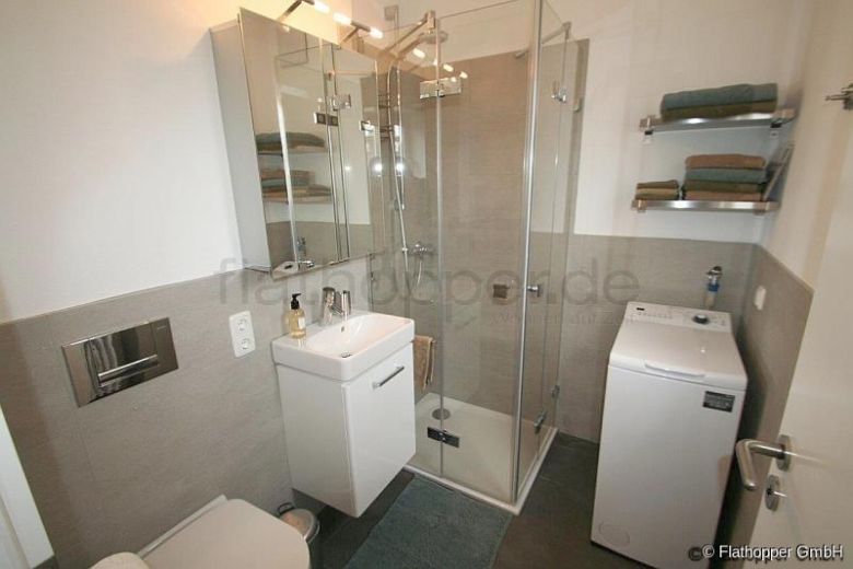 Hochwertige Einliegerwohnung mit Terrasse in Rosenheim