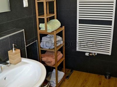 Moderne 1-Zimmer-Wohnung mit Balkon in Rems-Murr - Zwischenmiete