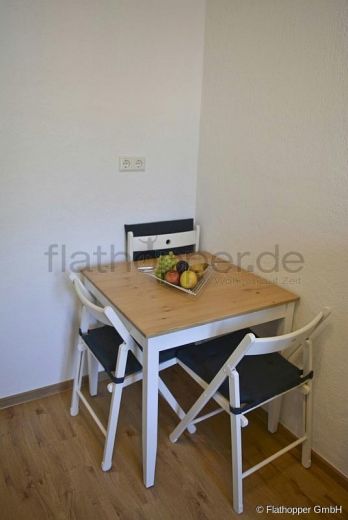 Moderne 1-Zimmer-Wohnung mit Balkon in Rems-Murr - Zwischenmiete