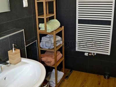 Moderne 1-Zimmer-Wohnung mit Balkon in Rems-Murr - Zwischenmiete