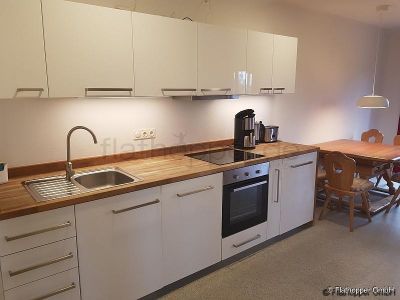 Möblierte 3-Zimmer-Wohnung mit Balkon in Rosenheim/Happing