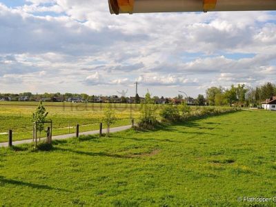 Möblierte 3-Zimmer-Wohnung mit Balkon in Rosenheim/Happing