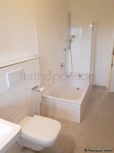 M&ouml;blierte 3-Zimmer-Wohnung mit Balkon in Rosenheim/Happing