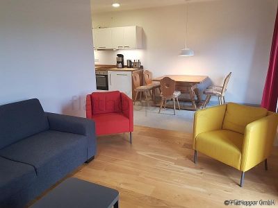 M&ouml;blierte 3-Zimmer-Wohnung mit Balkon in Rosenheim/Happing