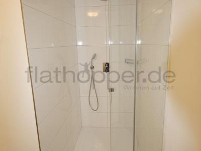 M&ouml;blierte 3-Zimmer-Wohnung mit Balkon in Rosenheim/Happing