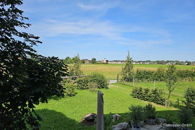 M&ouml;blierte 3-Zimmer-Wohnung mit Balkon in Rosenheim/Happing