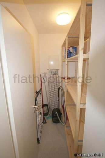 M&ouml;blierte 3-Zimmer-Wohnung mit Balkon in Rosenheim/Happing