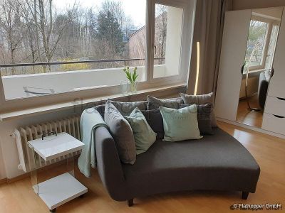 M&ouml;bliertes Apartment mit Balkon und Aufzug in Rosenheim