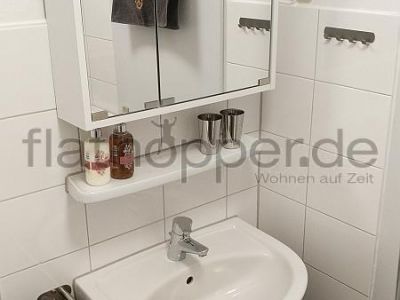 M&ouml;bliertes Apartment mit Balkon und Aufzug in Rosenheim