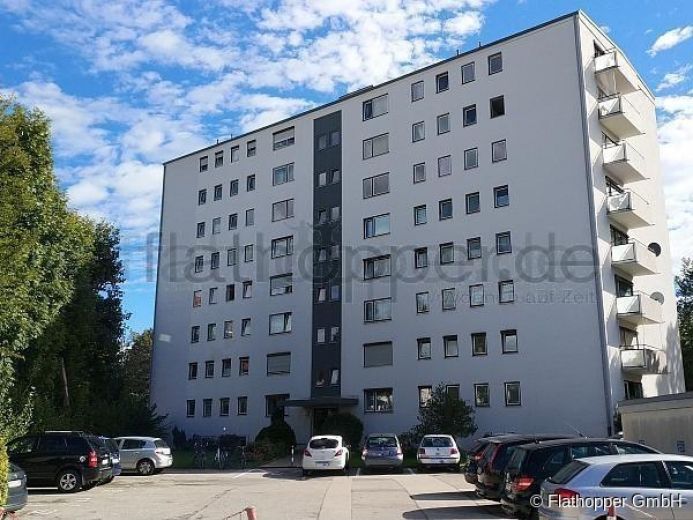 M&ouml;bliertes Apartment mit Balkon und Aufzug in Rosenheim