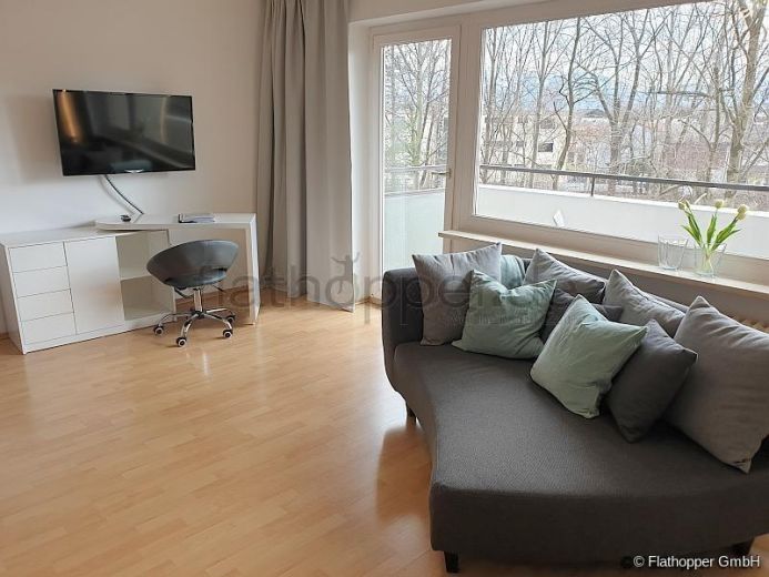 M&ouml;bliertes Apartment mit Balkon und Aufzug in Rosenheim