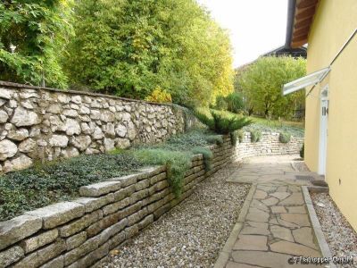 2-Zimmer Wohnung im Studiocharakter mit Balkon in Bad Endorf - Landkreis Rosenheim