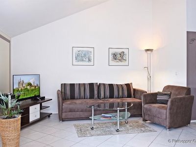 2-Zimmer Wohnung im Studiocharakter mit Balkon in Bad Endorf - Landkreis Rosenheim