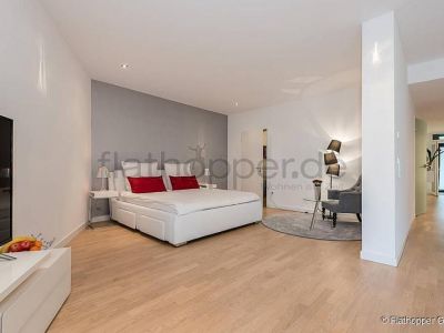 Moderne, offen gestaltete 2-Zimmer-Wohnung mit Terrasse - München-Bogenhausen