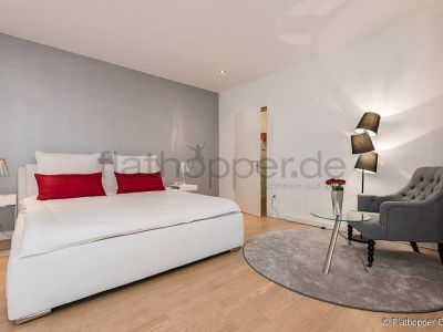Moderne, offen gestaltete 2-Zimmer-Wohnung mit Terrasse - M&uuml;nchen-Bogenhausen