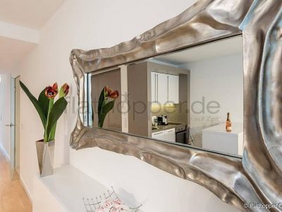 Moderne, offen gestaltete 2-Zimmer-Wohnung mit Terrasse - M&uuml;nchen-Bogenhausen