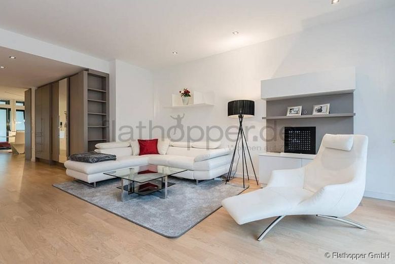 Moderne, offen gestaltete 2-Zimmer-Wohnung mit Terrasse - M&uuml;nchen-Bogenhausen