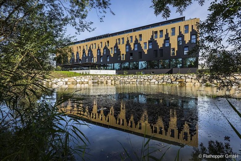 Hochwertige Serviced Designapartments im Neubau- Hotelkomplex bei Rosenheim