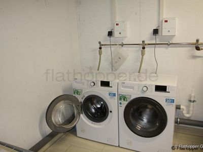 1,5 Zimmer-Galerie-Wohnung im Holzhaus mit Balkon -  bei Otterfing