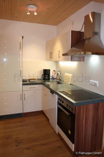 1,5 Zimmer-Galerie-Wohnung im Holzhaus mit Balkon -  bei Otterfing