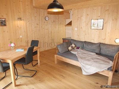1,5 Zimmer-Galerie-Wohnung im Holzhaus mit Balkon -  bei Otterfing
