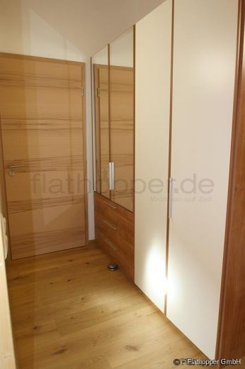 1,5 Zimmer-Galerie-Wohnung im Holzhaus mit Balkon -  bei Otterfing