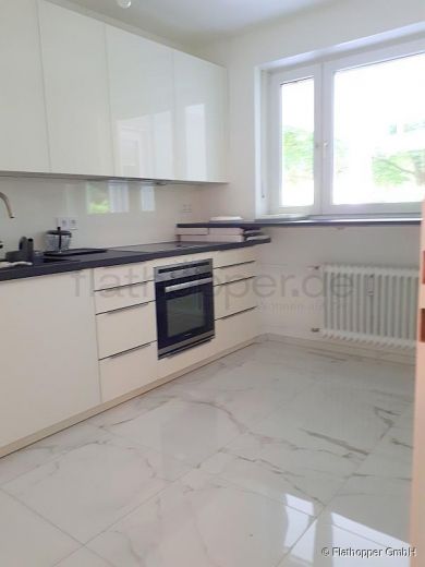 Schöne 3,5- Zimmerwohnung mit großer Terrasse in Unterhaching bei München