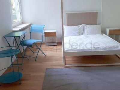 Sch&ouml;ne 3,5- Zimmerwohnung mit gro&szlig;er Terrasse in Unterhaching bei M&uuml;nchen