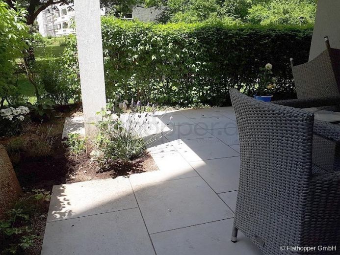 Sch&ouml;ne 3,5- Zimmerwohnung mit gro&szlig;er Terrasse in Unterhaching bei M&uuml;nchen