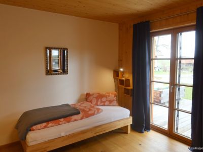 Gem&uuml;tliches Apartment mit Terrasse im Holzhaus - Baiernrain bei Otterfing