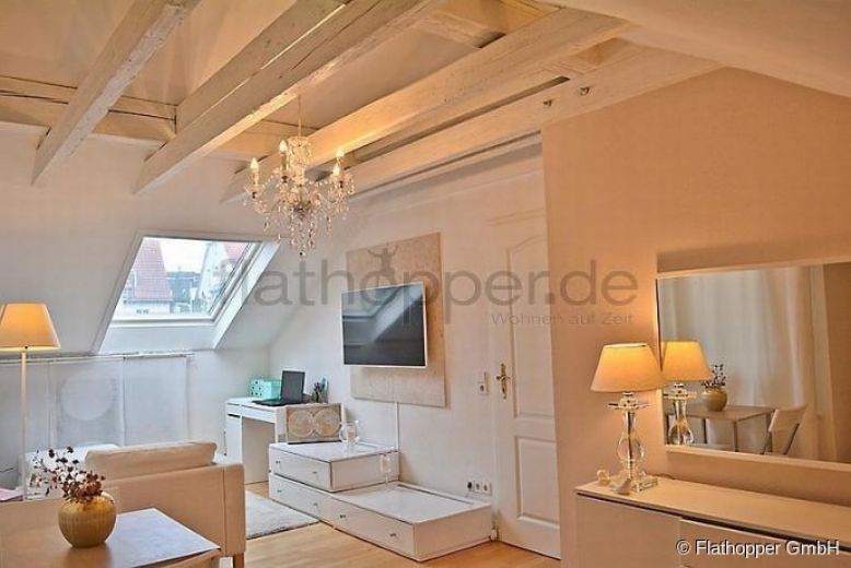Gro&szlig;z&uuml;giges Apartment mit Balkon und Stellplatz in Rems-Murr bei Stuttgart
