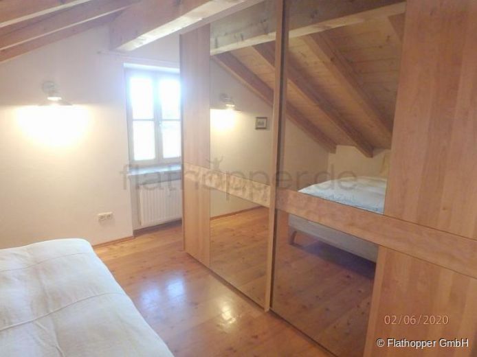 3-Zimmer-Wohnung im Dachgeschoss mit 2 Balkonen in Rosenheim - Obing