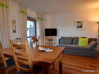 Ruhig gelegene 2-Zimmer-Wohnung mit Balkon in Chieming am Chiemsee