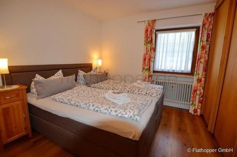 Ruhig gelegene 2-Zimmer-Wohnung mit Balkon in Chieming am Chiemsee