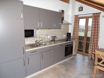 Kleine, einladende Wohnung mit Balkon in Egling