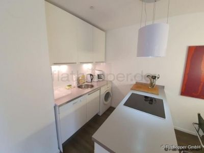 M&ouml;bliertes Apartment mit Balkon in Rosenheim und Blick ins Gr&uuml;ne