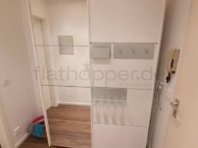 M&ouml;bliertes Apartment mit Balkon in Rosenheim und Blick ins Gr&uuml;ne