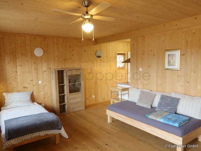 Gem&uuml;tliches Apartment mit Balkon im Holzhaus - Baiernrain bei Otterfing