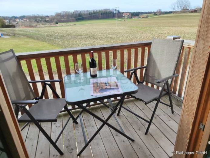 Gem&uuml;tliches Apartment mit Balkon im Holzhaus - Baiernrain bei Otterfing