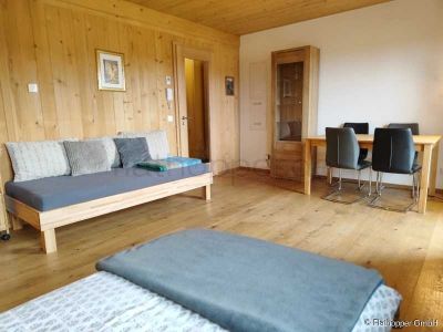 Gem&uuml;tliches Apartment mit Balkon im Holzhaus - Baiernrain bei Otterfing
